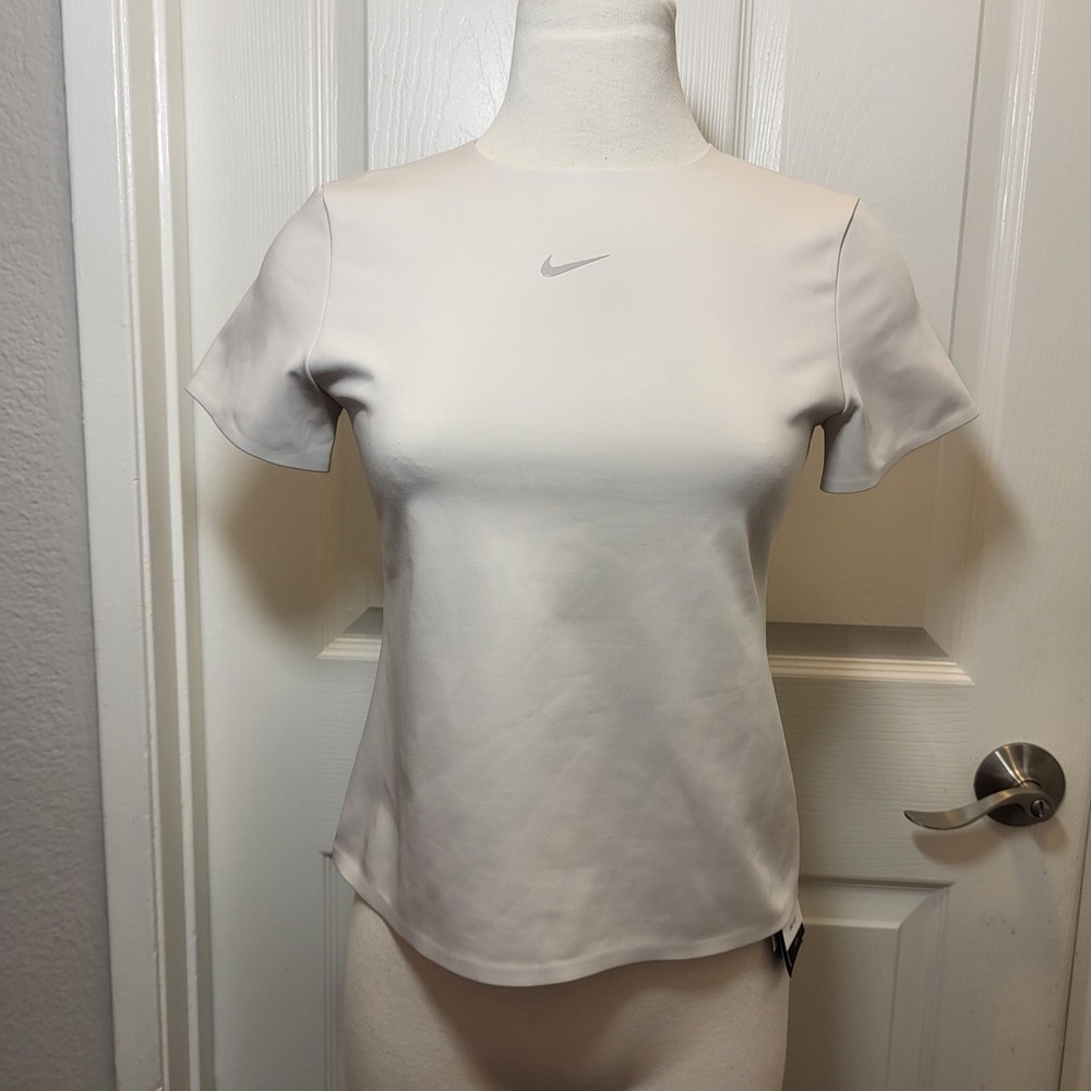 Nike Form Stealth Evaporation Women's Shirt Dri-fit Orewood Brown Sze M MSRP $65